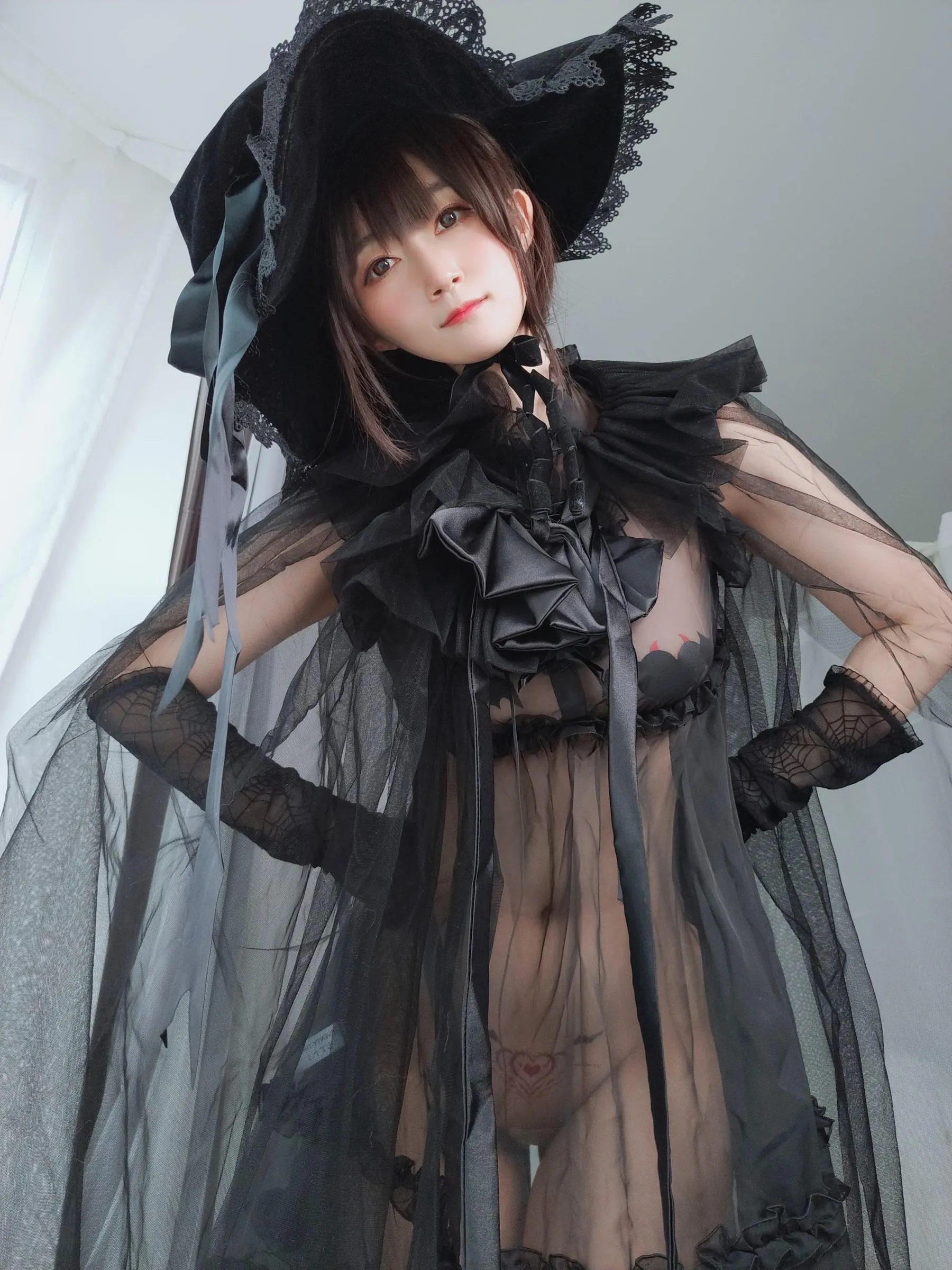 白银81 – 自撮 Vol.44 见习魔女 [127P]插图1